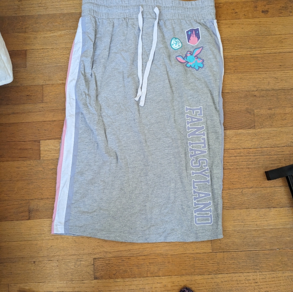 Disney skirt - Picture 3 of 5